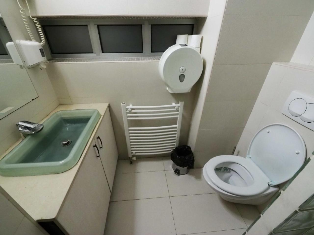 Kennedylux Apartment Belgrad Exteriör bild